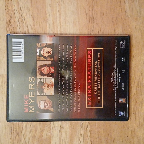 Saturday Night Live best of Mike Myers - Picture 2 of 4